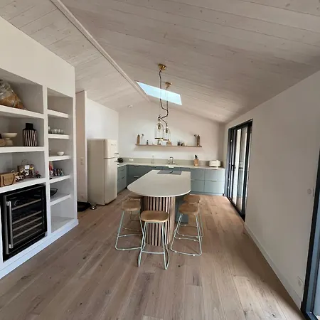 Agreable Maison A 50m De La *